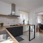 Breg Ivanovci - Three Bedroom With Swimming Pool ヴィラ
