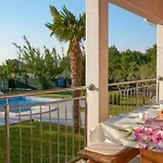 Villa Breg Ivanovci - Three Bedroom With Swimming Pool Labin (Istria)