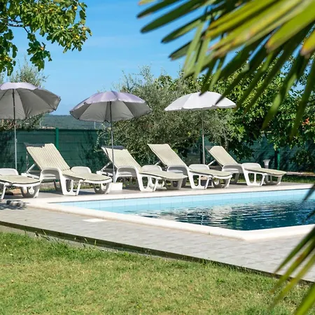 Breg Ivanovci - Three Bedroom With Swimming Pool Villa Labin