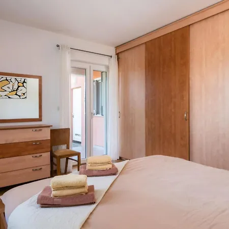 Breg Ivanovci - Three Bedroom With Swimming Pool * Labin