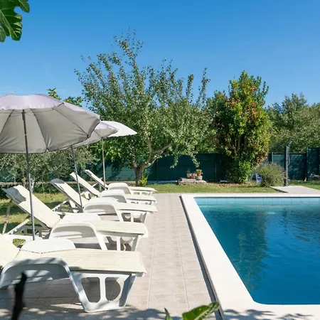 Villa Breg Ivanovci - Three Bedroom With Swimming Pool