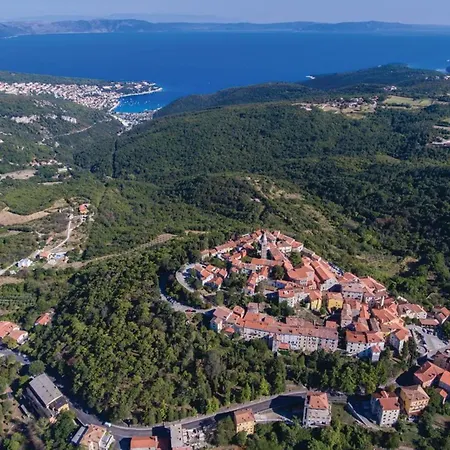 Villa Breg Ivanovci - Three Bedroom With Swimming Pool